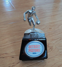 Avon NBA Detroit Pistons Sure Winner Decanter...