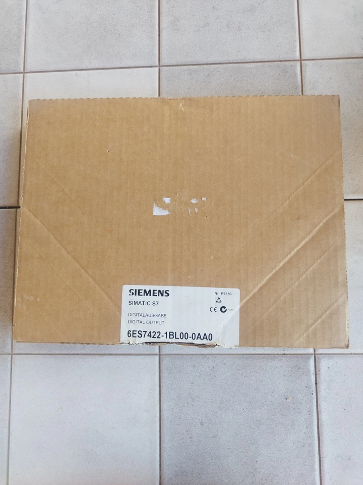 Siemens Simatic S7 6ES7 422-1BL00-0AA0 Digital Output - Imagen 3 de 4