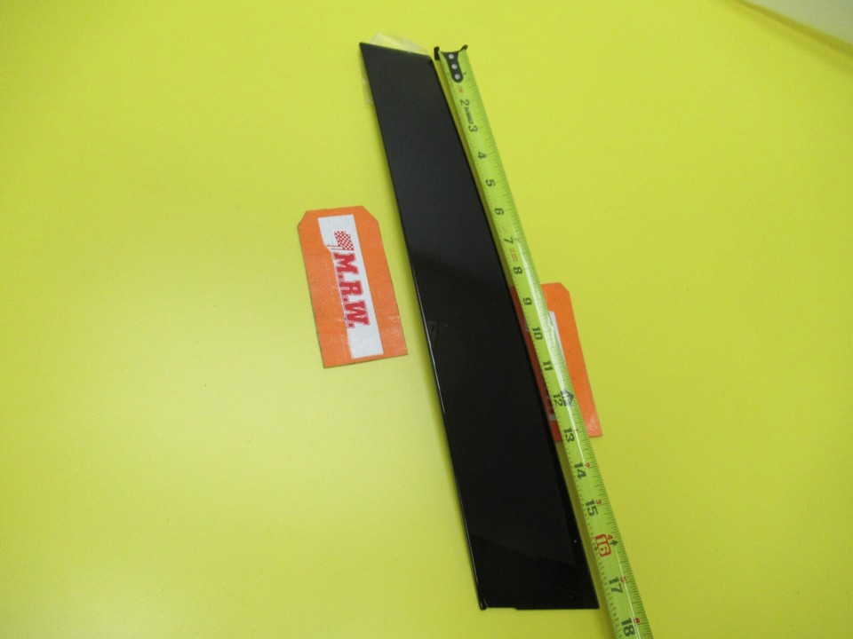 MOLDING DOOR GLASS WINDOW Passenger SIDE FRONT CAR RF TOYOTA CAMRY 18