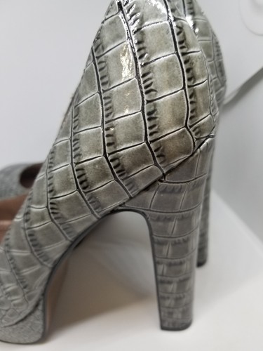 NEW BCBGeneration Jodie Womens Clove Croco Patent Leather Pumps size 6.5B - Picture 3 of 5