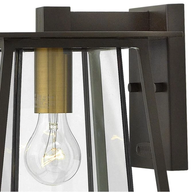 Aplique de pared exterior Hinkley Lighting Walker 1 luz 12-1/4" H con pantalla de vidrio transparente Foto 3 de 4