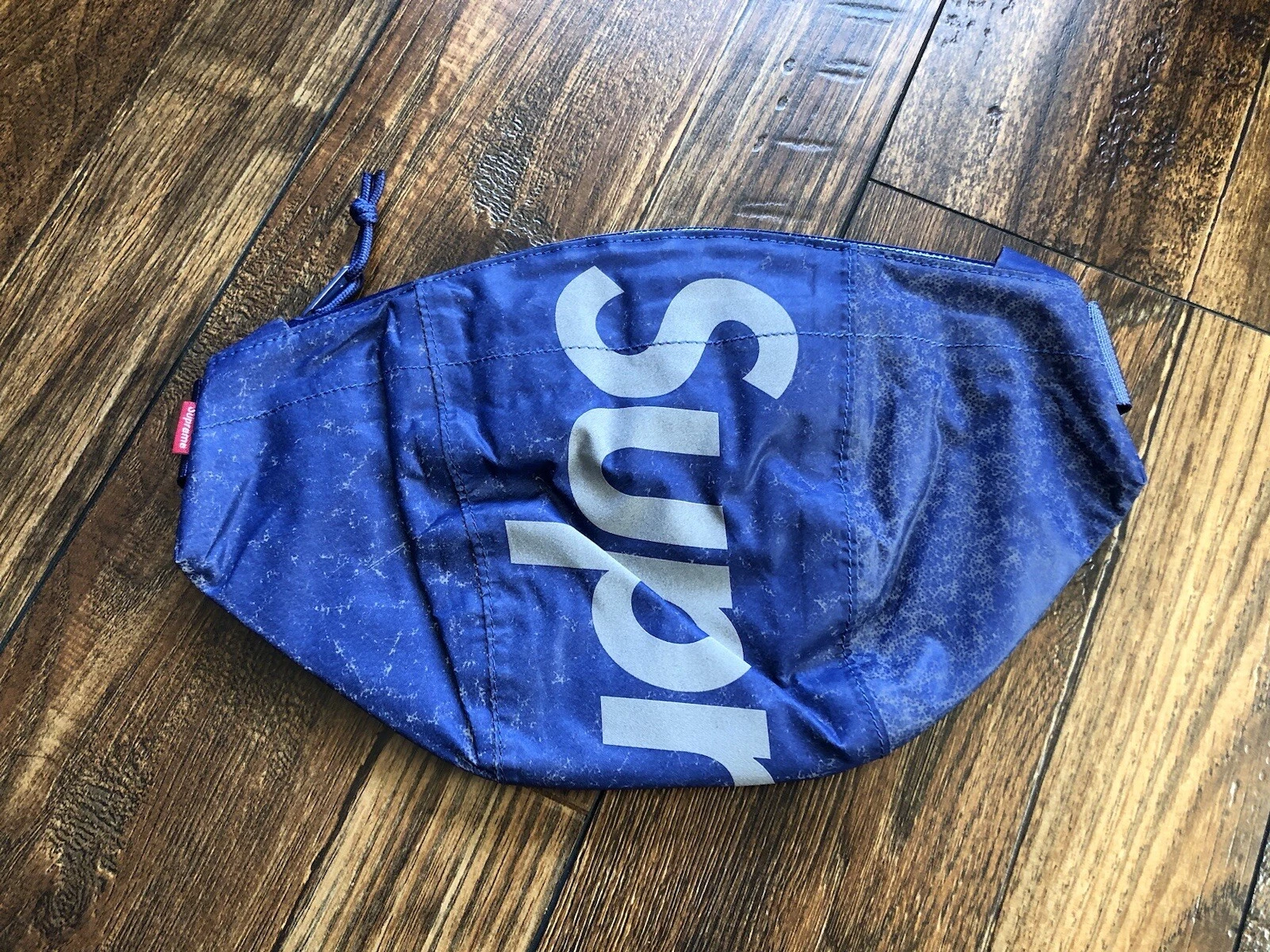 Sac à taille réfléchissant étanche Supreme bleu FW20