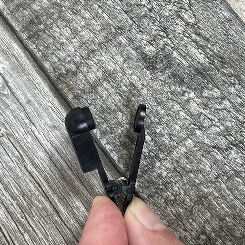 Soft Grip Clip Tens Ear Electrode Black Conductive Therapy UK 2mm Pin Pair Set - Picture 6 of 12