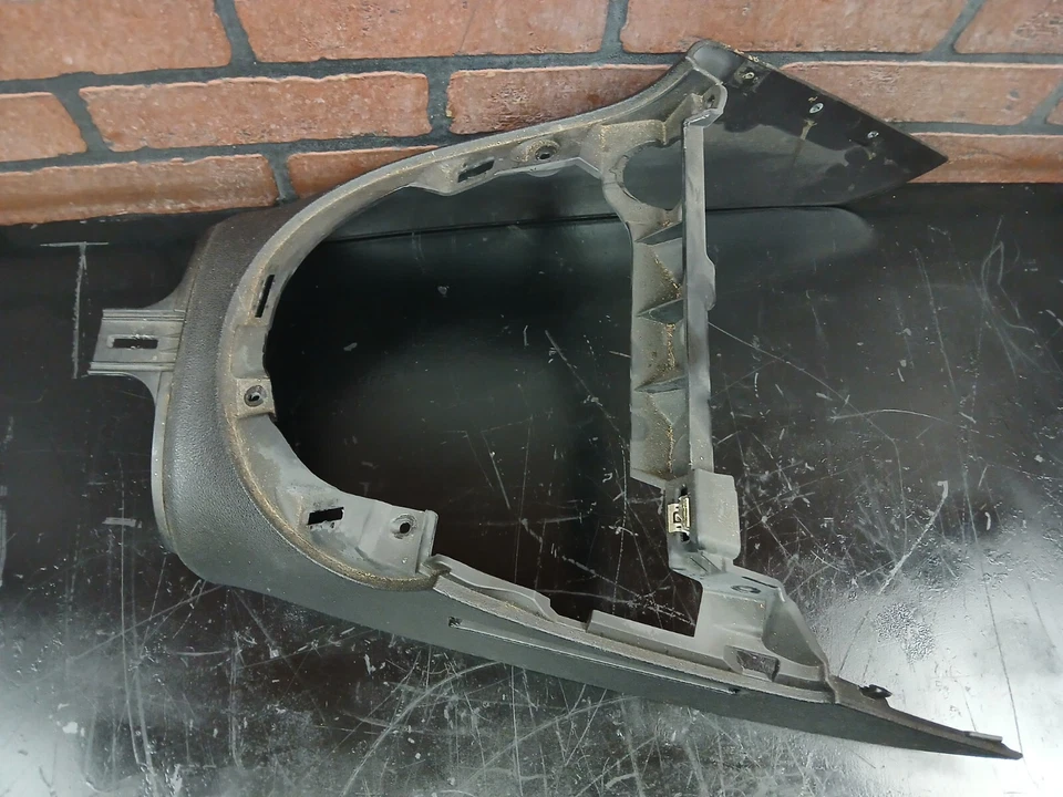 Ободок переключателя центральной консоли 2006-2010 Pontiac Solstice Saturn Sky aah51722 - Изображение 3 из 4