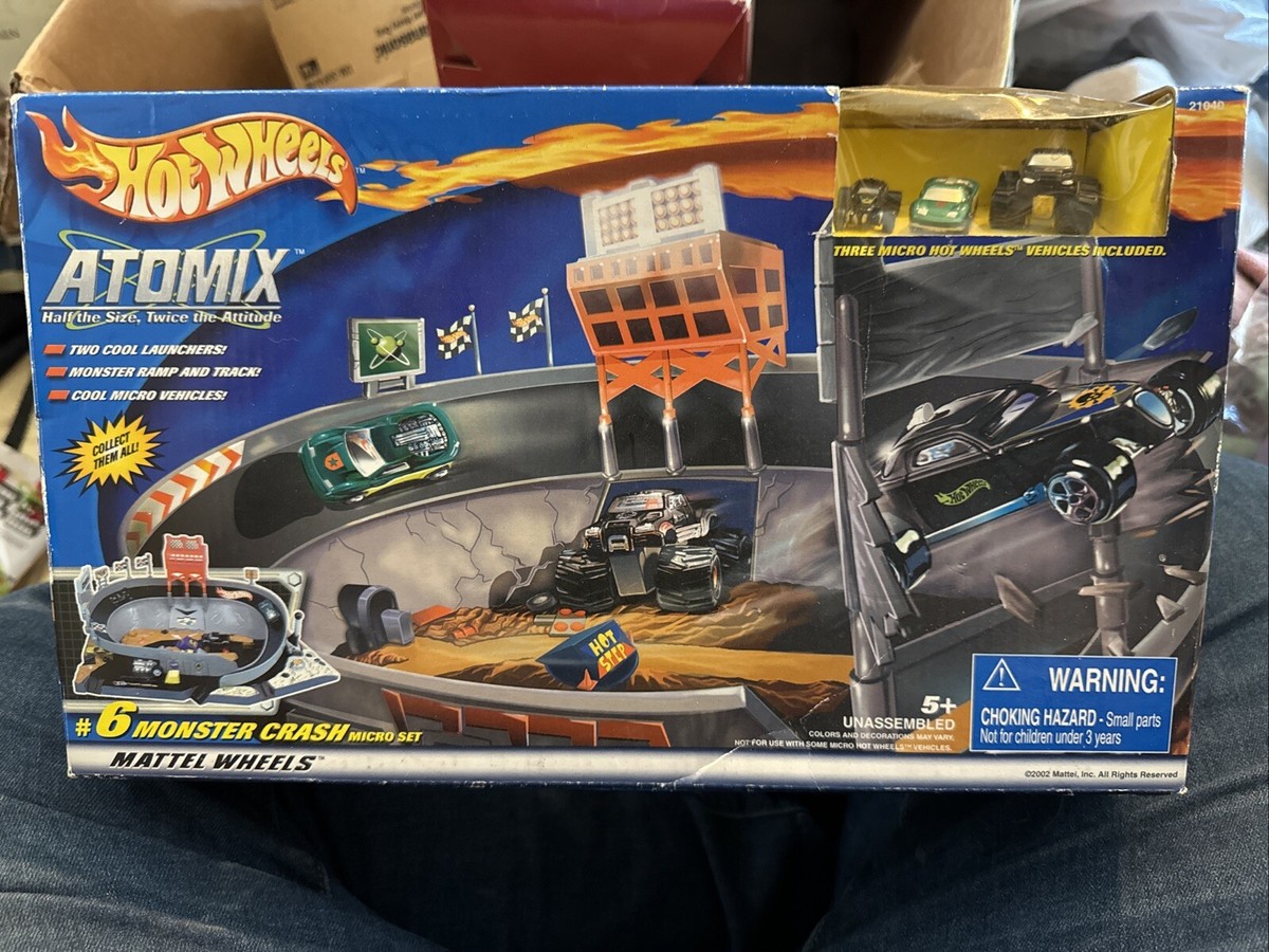 Hot Wheels ATOMIX 2002 #6 Monster Crash Micro Set | eBay