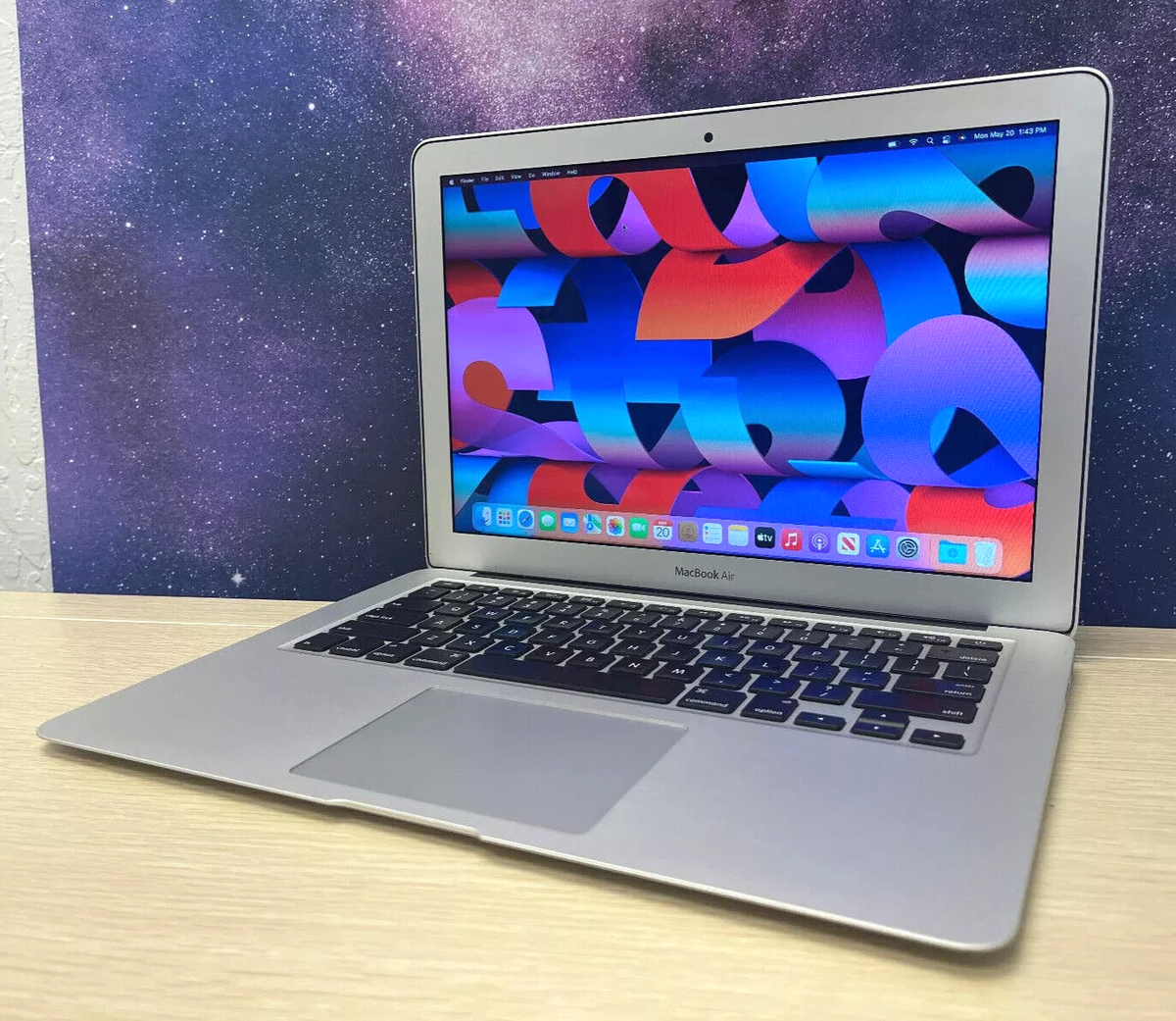 Apple Macbook Air 13 Inch - i5 4GB RAM + 128GB SSD - OS Big Sur