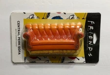 FRIENDS CENTRAL PERK SOFA BOTTLE OPENER MAGNET TV SERIES SEALED NEW