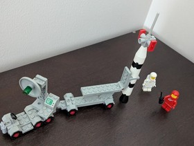Vintage (1979) LEGO Classic Space set 462 Mobile Rocket Launcher - RARE