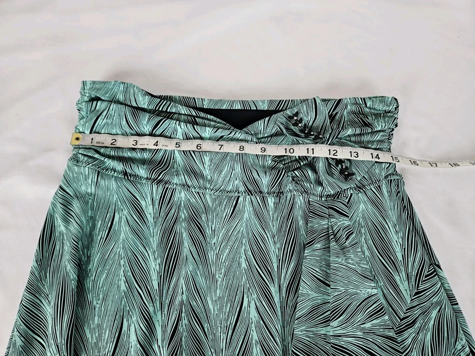 Maxi Falda Betsey Johnson Natación Verde Patrón Línea A Talla Grande L - Nylon/Spandex Foto 4 de 4