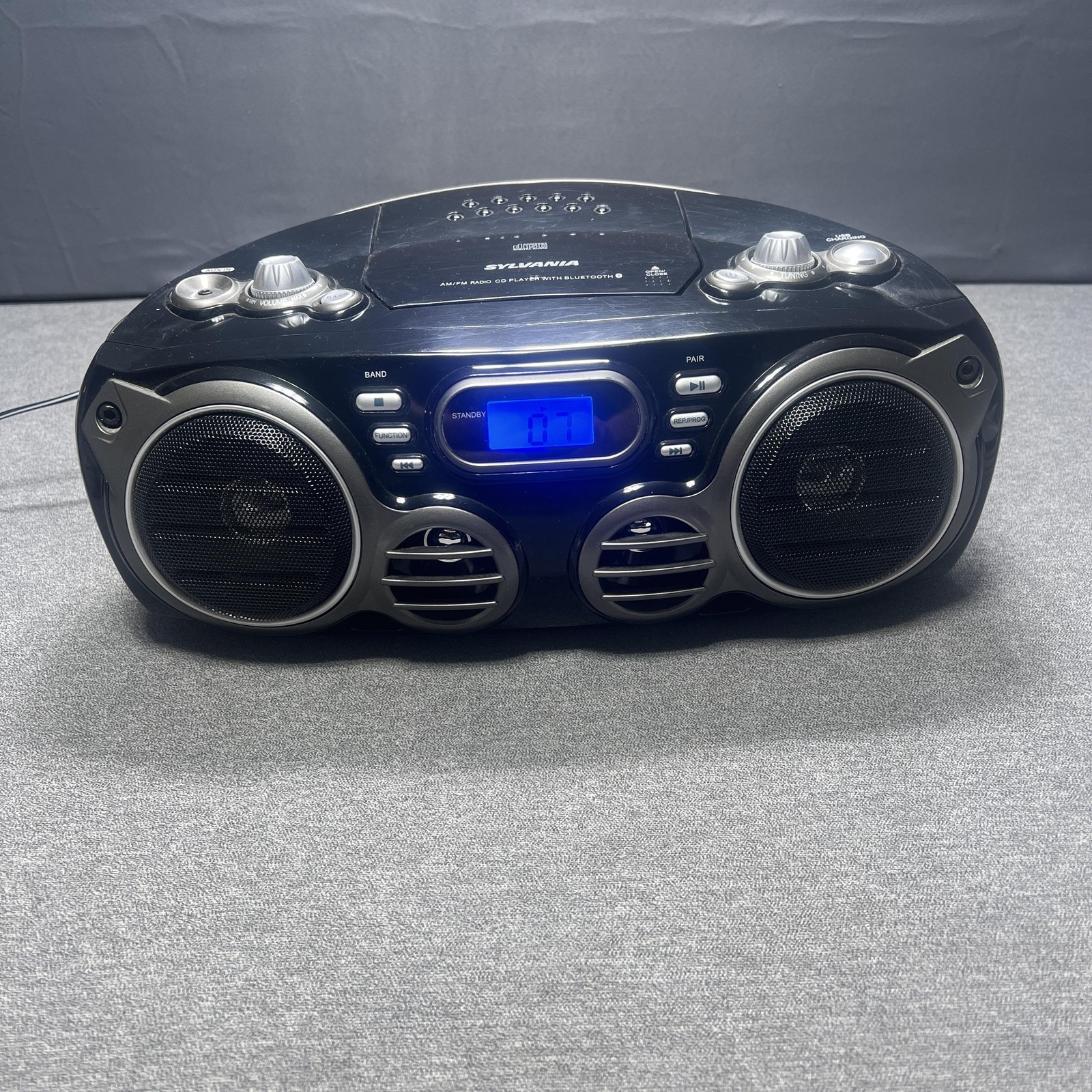 SYLVANIA Bluetooth CD Radio Boombox Portable Tested Wall Plu
