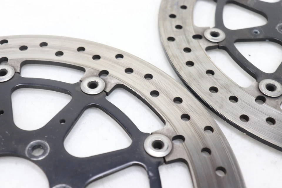 Discos rotores de freio dianteiro esquerdo direito 15-19 BMW S1000RR FABRICANTE DE EQUIPAMENTO ORIGINAL 5MM - Imagem 3 de 4