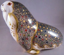 Royal Crown Derby Russian Walrus Figurine Paperweight 2004 - Gold Stopper