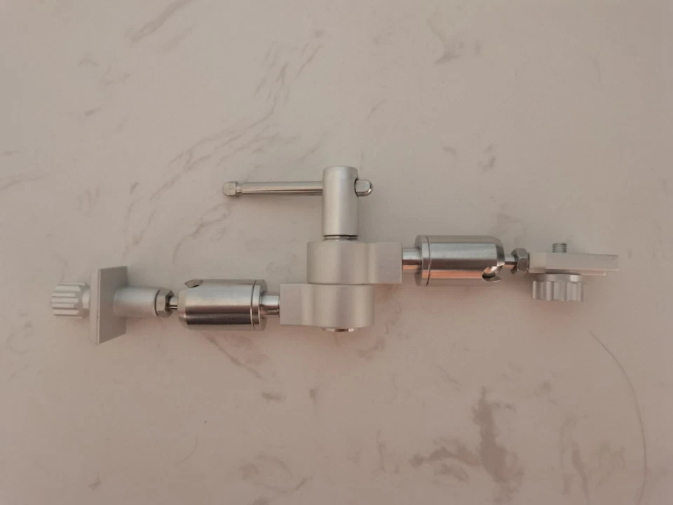 Articuladores dentales tipo Amann Girrbach Artex CR el soporte articular Foto 2 de 2