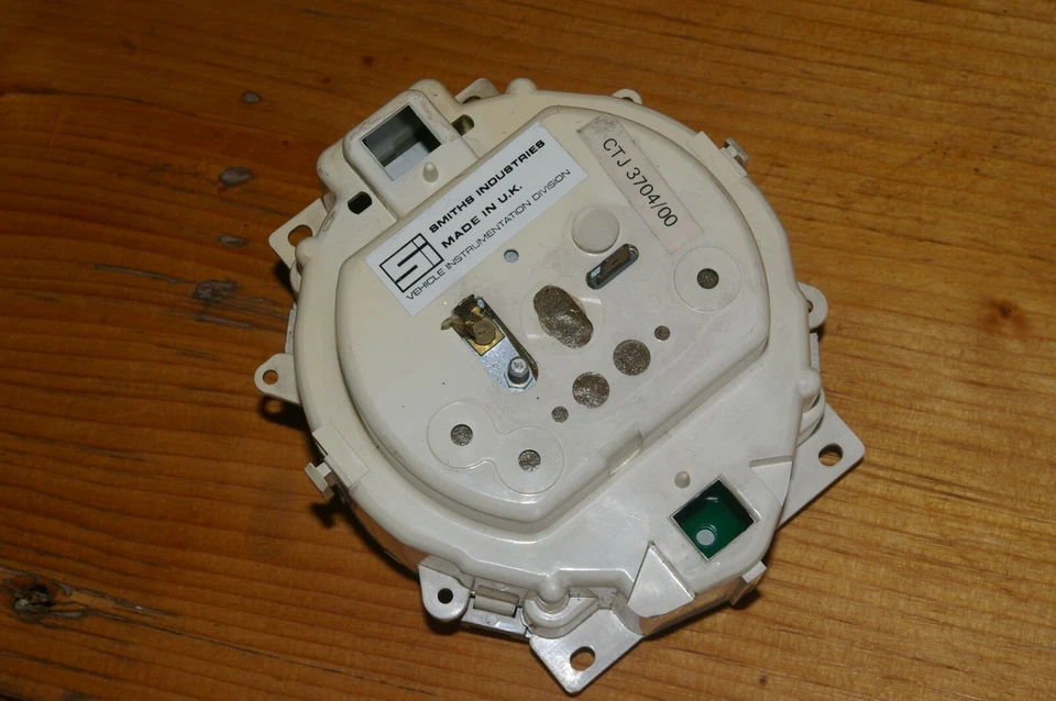 Reloj instrumento Austin Princess 1800 2200 orig.  AAU3286 / Smiths CTJ3704/00 ¡NOS! Foto 3 de 4