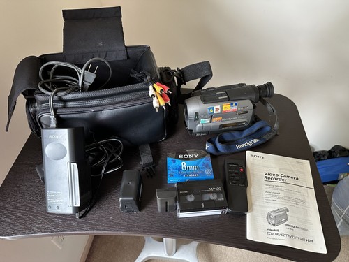 New ListingSony Ccd-Trv62 Stereo Hi8 Hi 8 8mm Video8 Camcorder Vcr Player - Tested - Works