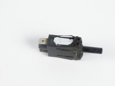 Mercedes HANDBREMSSENSOR 0015458714 / MO 93452