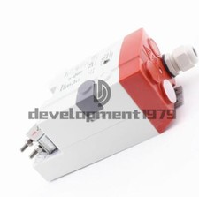 One HONEYWELL CN4634A1001 Electric valve actuator new