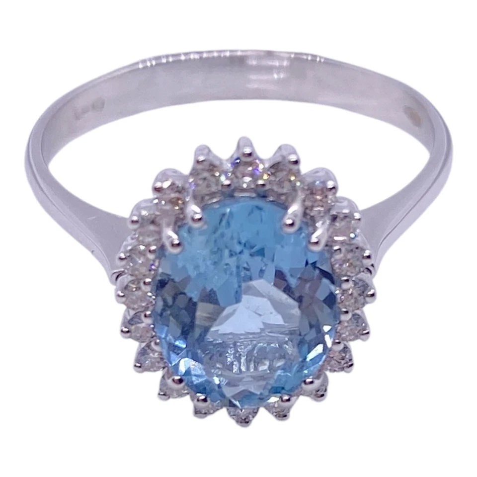 Anillo Princesa De Oro Blanco Con Acuamarina Y Diamantes - Imagen 2 de 4