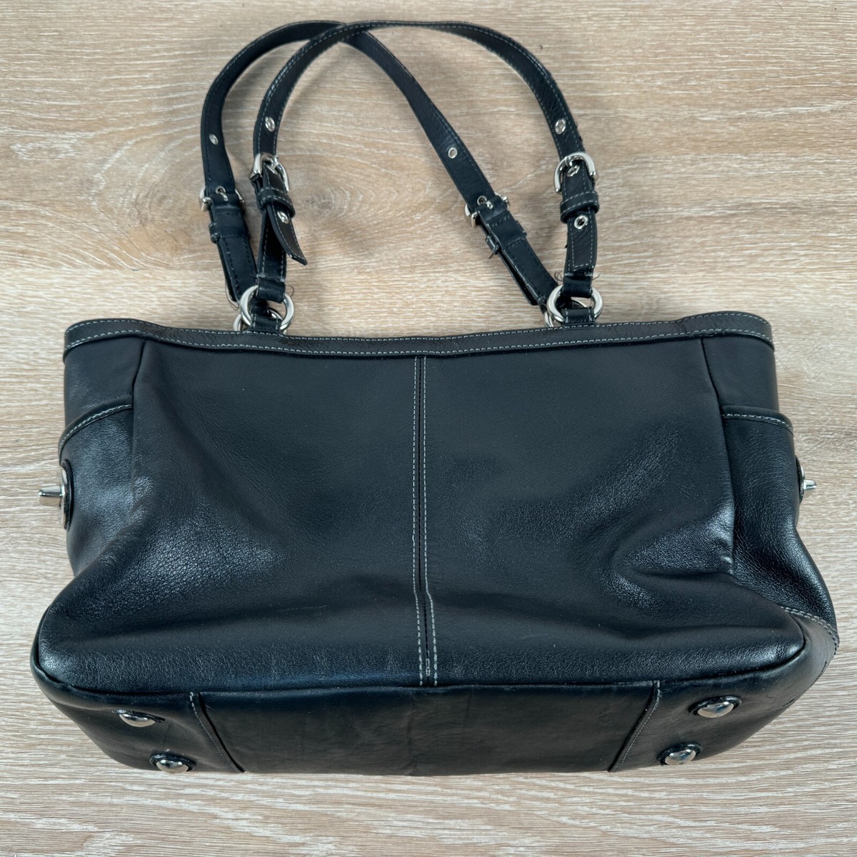 バッグ New Vintage Coach Cabin Bag Small Black Coach X Lexus Vintage Black Leather Cabin Bag Duffle