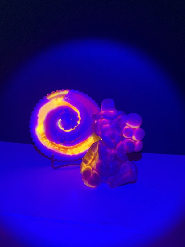  MOSSER GLASS BALLOON  CLOWN & PLATE “ORIE”   GLOW GLOW GLOW ORANGE SLAG  BRIGHT