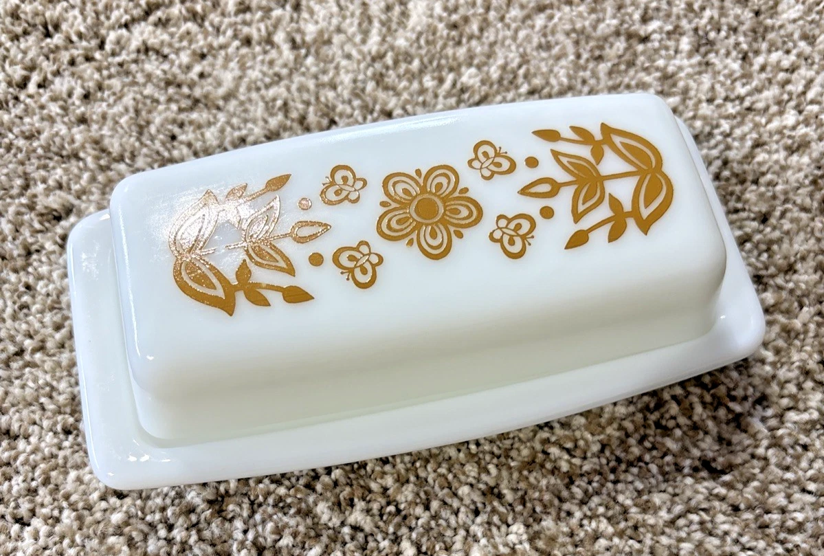 Vintage Pyrex BUTTERFLY GOLD & White Butter Dish & Lid 1950's USA Made