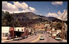 Postcard Manitou Springs, Colorado Main Street View