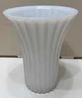 VINTAGE VASE MILK GLASS RIBBED LARGE TALL Good Condition