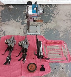 Eastman Machine Company Straight Knife Cutting Machine - (3 PHASE)