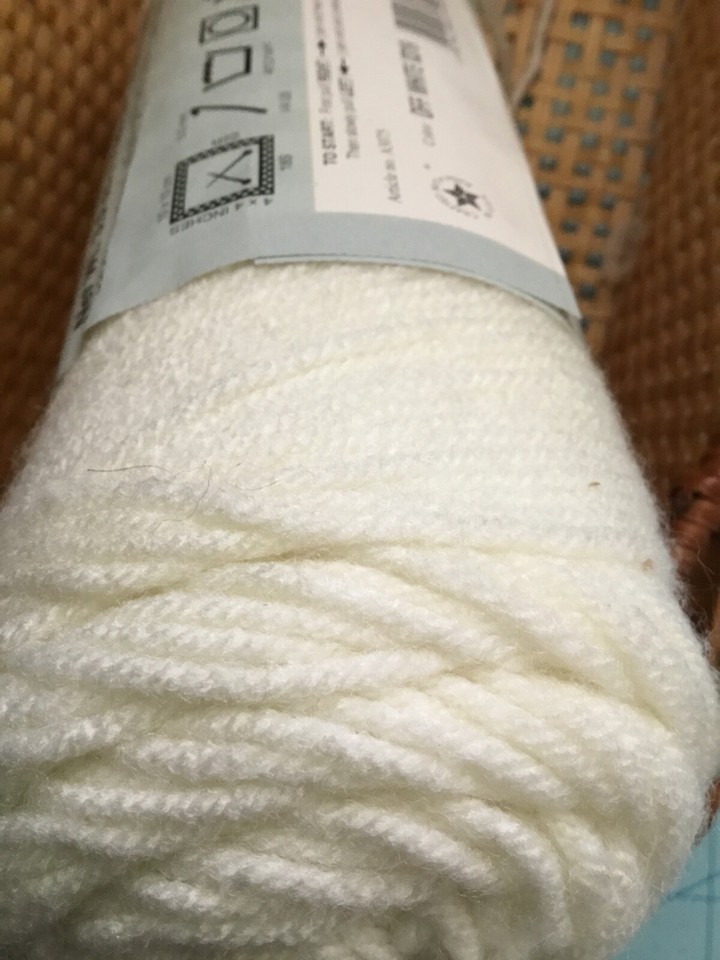 Discontinued Caron SAYELLE Worsted weight Acrylic yarn color 319 Off