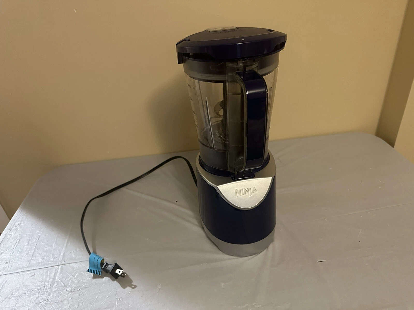 Ninja Pulse Blender- Blue. A Little Scratch On The Side Of The Lid.