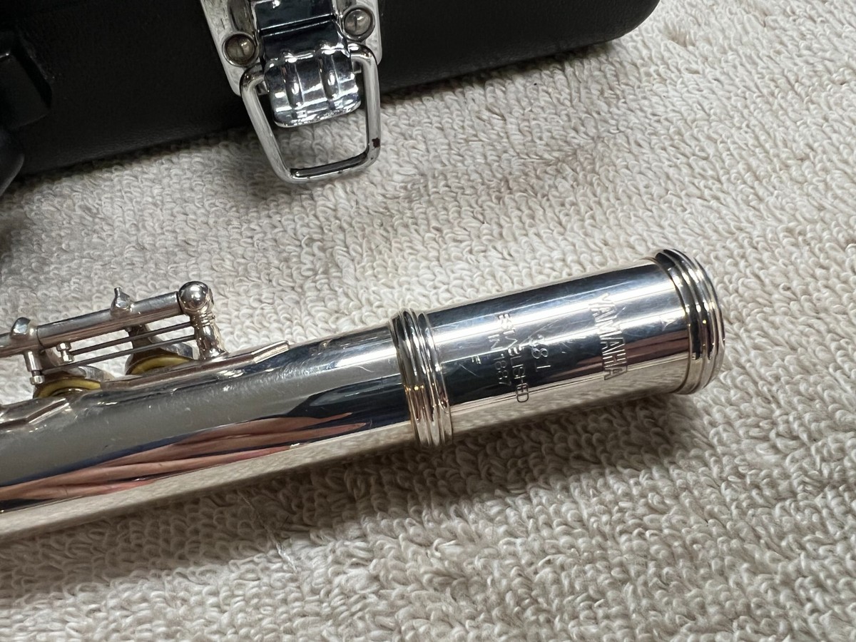 Yamaha 281 Open Hole Silver Plated Flute, Inline G ~ Made in Yamaha 281 Open Hole Silver Plated Flute, Inline G ~ Made in