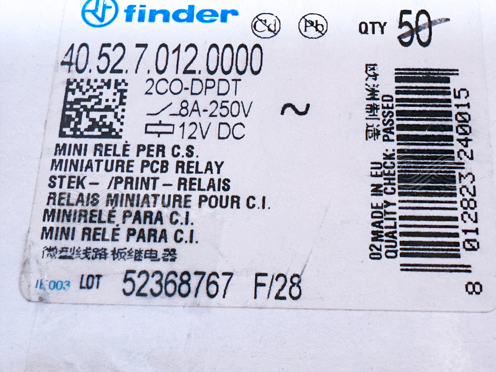 40.52.7.012.0000 Finder Power Relay 12VDC DPDT 8A 250VAC 8-Pin 40.52 Type