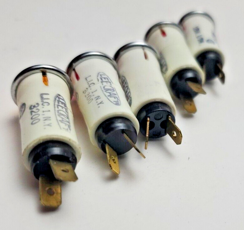 LeeCraft #3200 125V 1/3 Watt Flat Panel Light, LOT OF FIVE (1 Amber, 4 Red) NOS