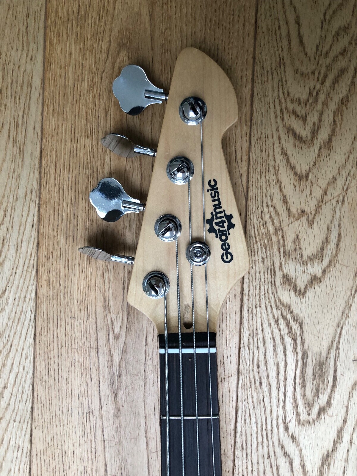 Gear4Music Bass Guitar Set with 15W Amplifier, Virtually Unused eBay