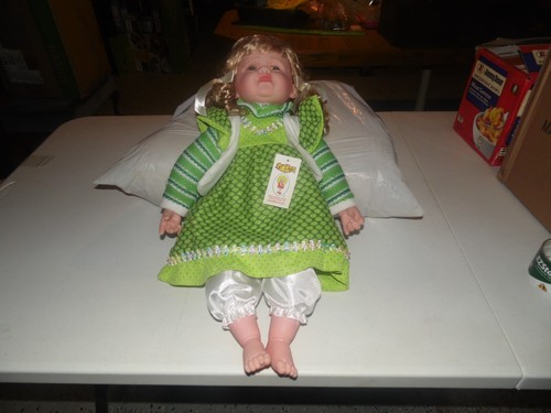 KEEPSAK 22" LID'L DOLLY DOLL 0485 COLLECTIABLE - Picture 13 of 14
