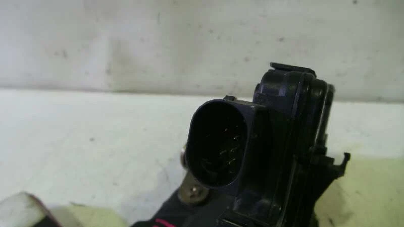 türschloss vorne rechts 1727310 für BMW SERIE 3 BERLINA (E46) 323I 1998 Foto 4 de 4