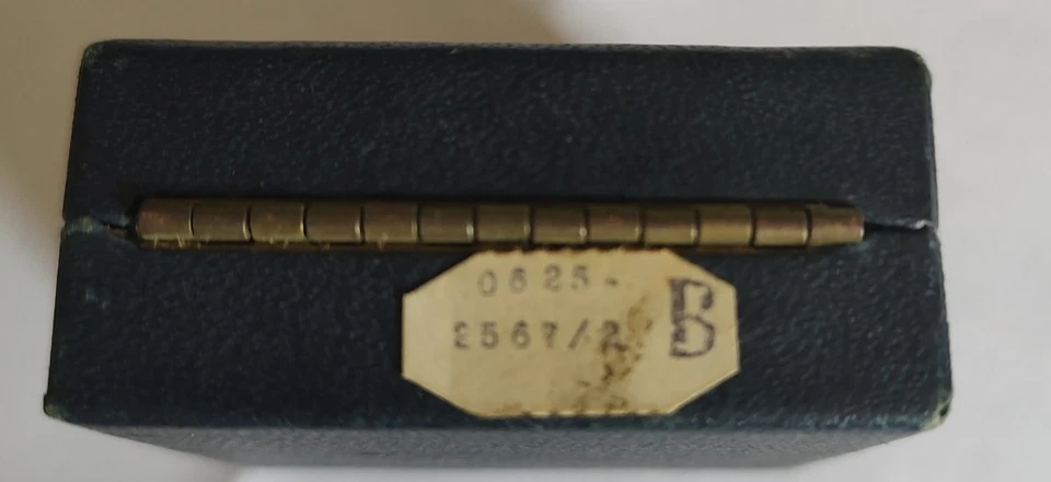 B Monogram Initial Letter Vintage Gold SWANK Lapel Pin Tie Tack ben bob bill - Image 3 of 4