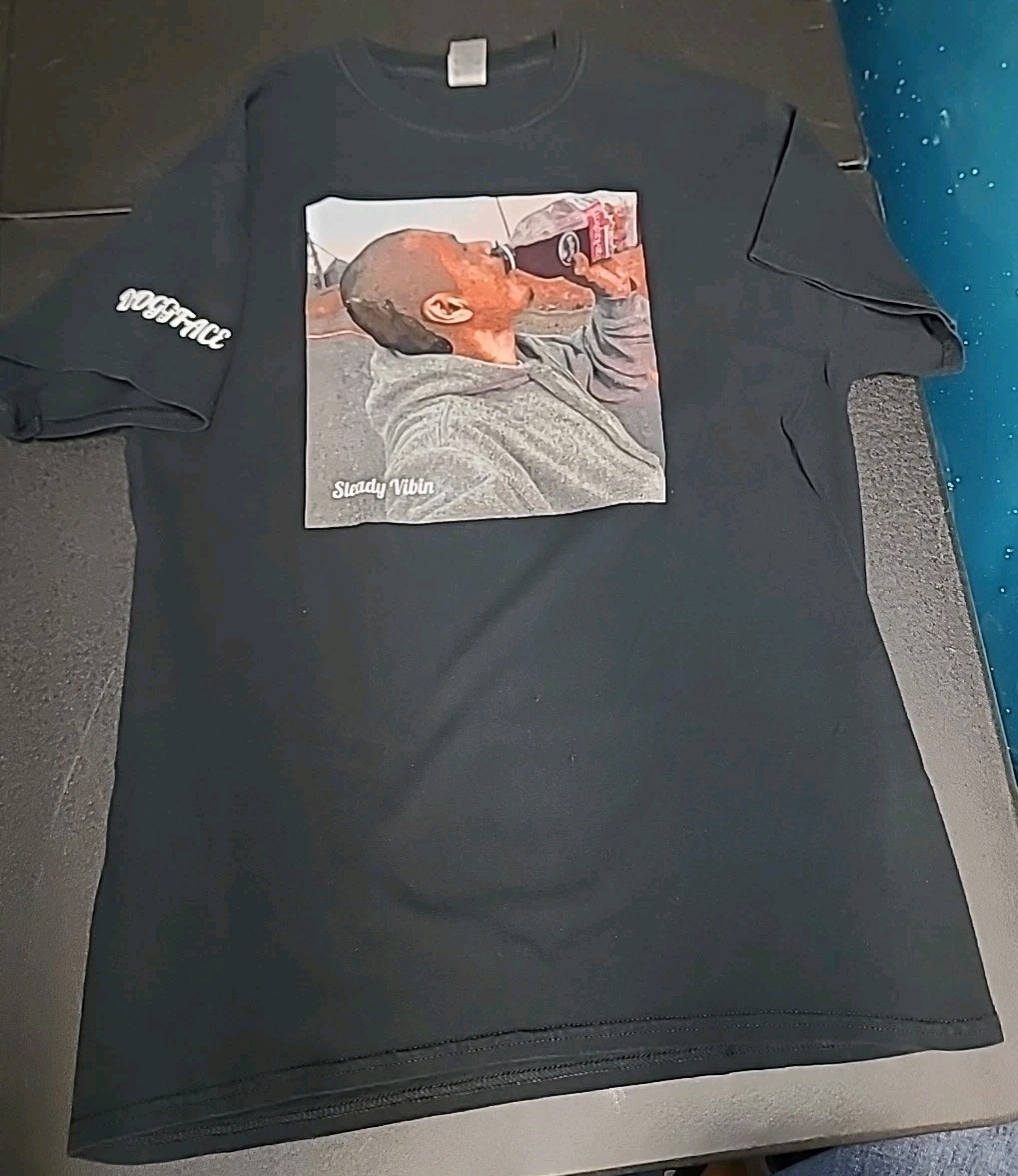 Doggface Steady Vibin Skateboard Cranberry Juice T Shirt Size Med