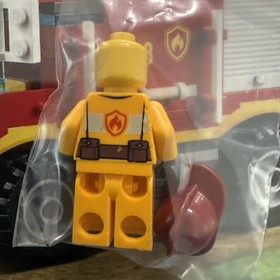 LEGO City - 4X4 Fire Truck #4208 (2012) 243 Pieces COMPLETE 