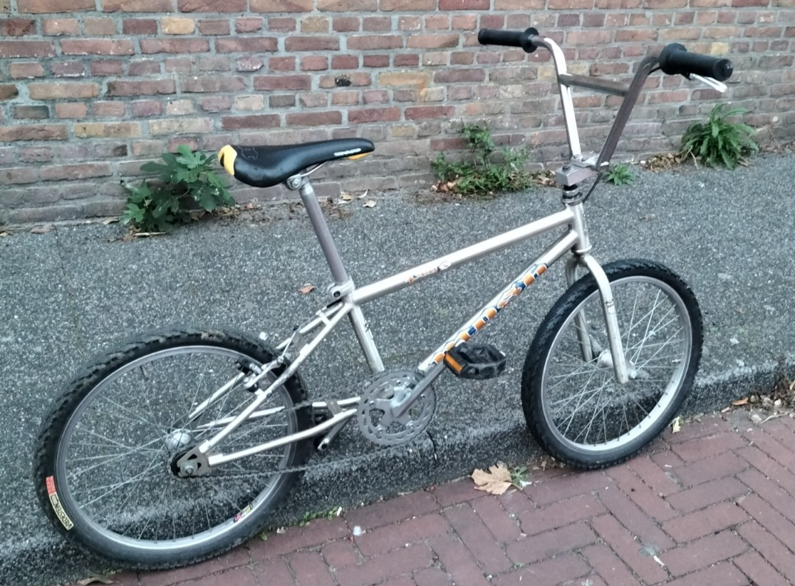 MOSH PRO S 1997 VINTAGE BMX BIKE 20 INCH ORIGINAL COLOUR. | eBay