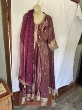 NWT Kalki Mauve Sequins Kurti Sharara Palazzo Set With Banarasi Dupatta Sz 18