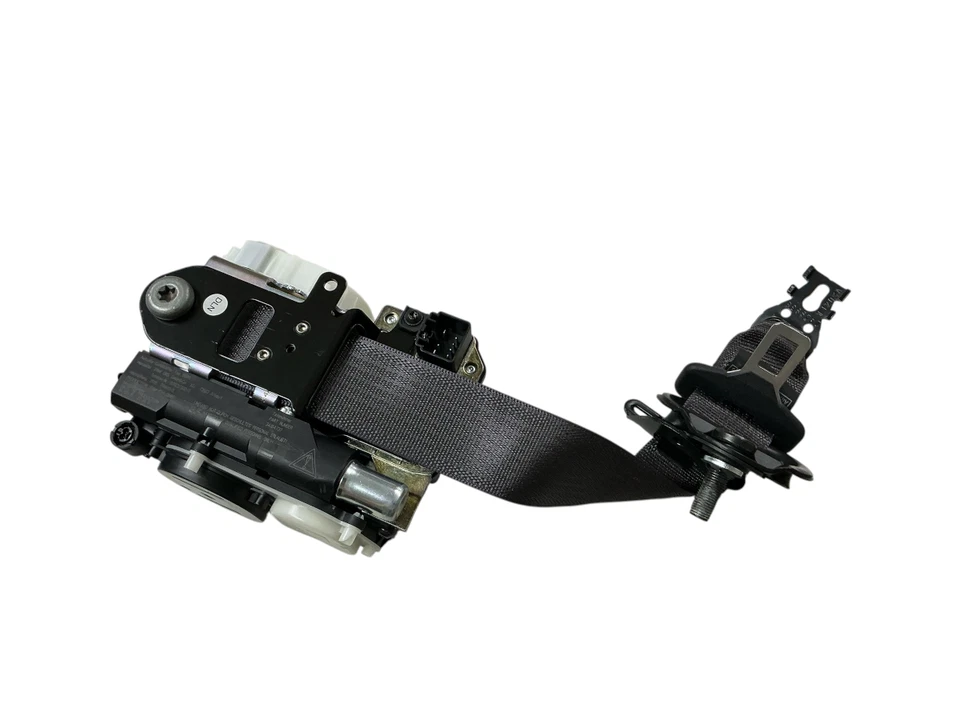 Cadillac ATS 2018-2019 cinturón de seguridad delantero derecho negro 23317396 Foto 3 de 4