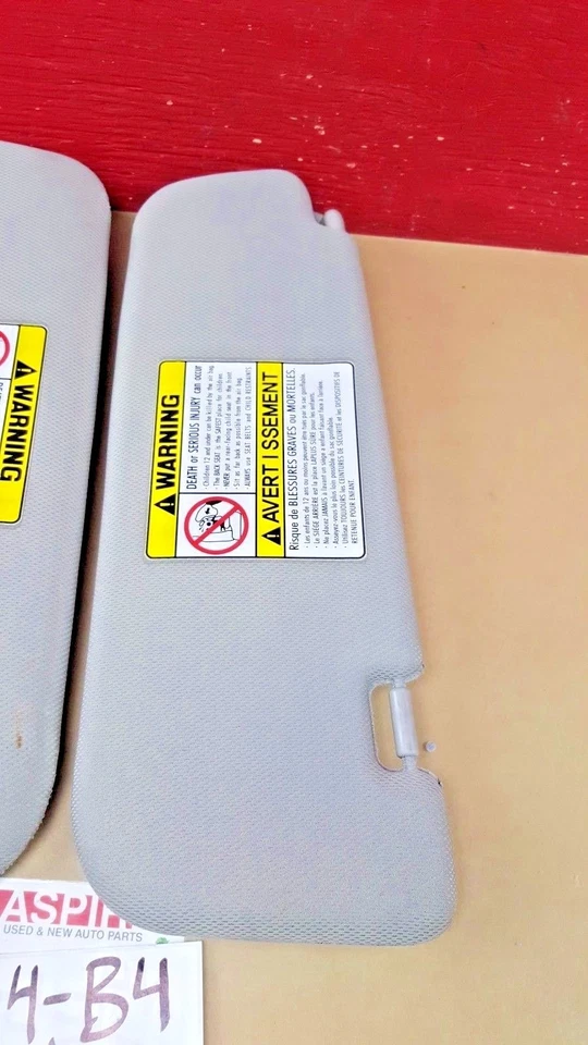 2010-2016 Hyundai Genesis Coupe Sun Visor Sunvisor Left and Right Set OEM Gray Foto 3 de 4