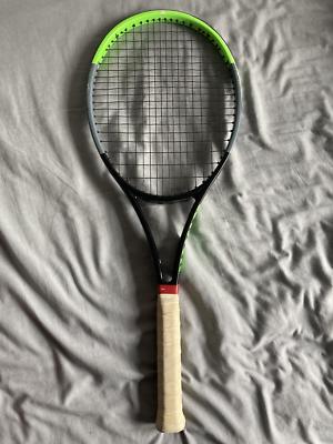 Wilson Blade Pro Labs v7 16x19 Pro Stock H22 Tennis Racket, Grip 2
