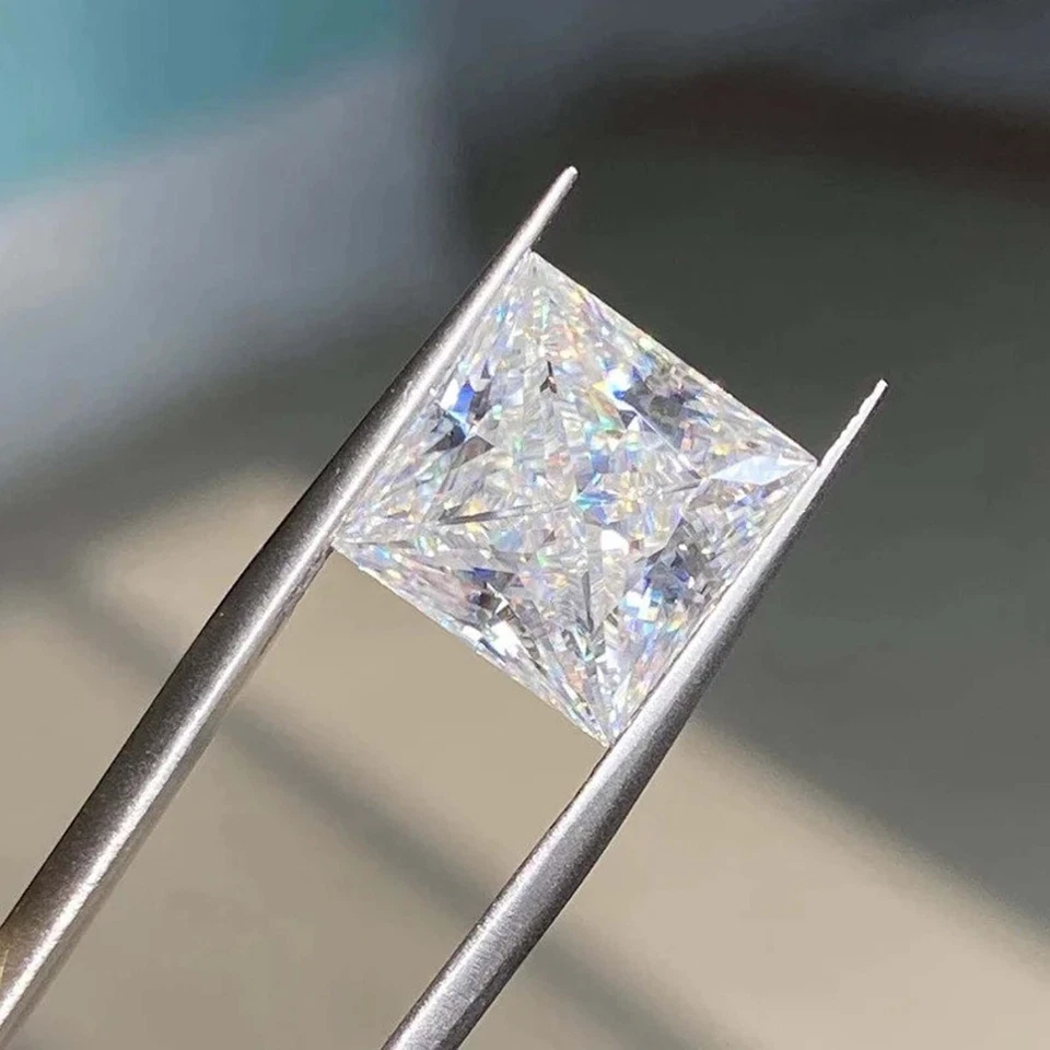 White Diamond CERTIFIED Princess Cut 2Ct Lab Grown CVD D-Color FL Clarity AJ26 - Image 2 of 4