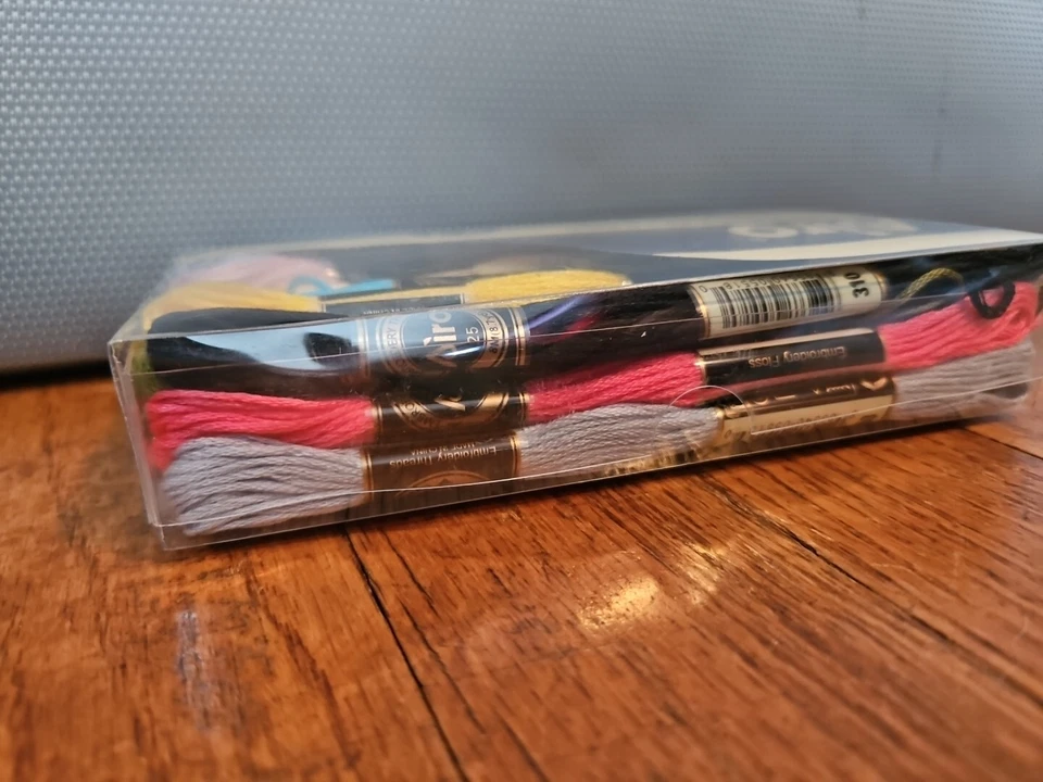 Airo Embroidery Threads. DMC Color Thread 24 Skeins Of 8 Meters Each - Image 4 of 4