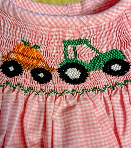 Girls NWT Southern Sunshine Smocked Dress Fall Pumpkins Gingham Free Bow 2 - Picture 4 of 10