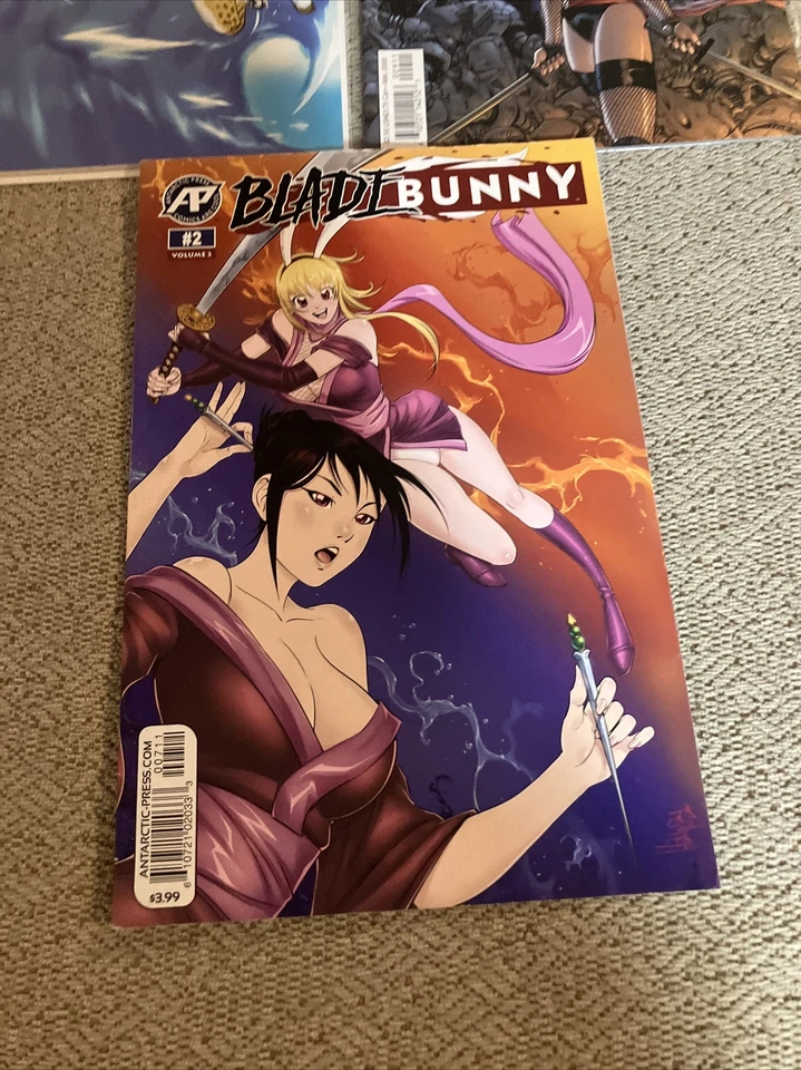 Lote de 3 histórias em quadrinhos da Antarctic Press Gold Digger Ninja High Scool Blade Bunny - Imagem 4 de 4