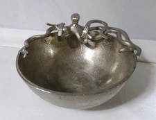 Cast Aluminum Octopus Serving Chip Bowl