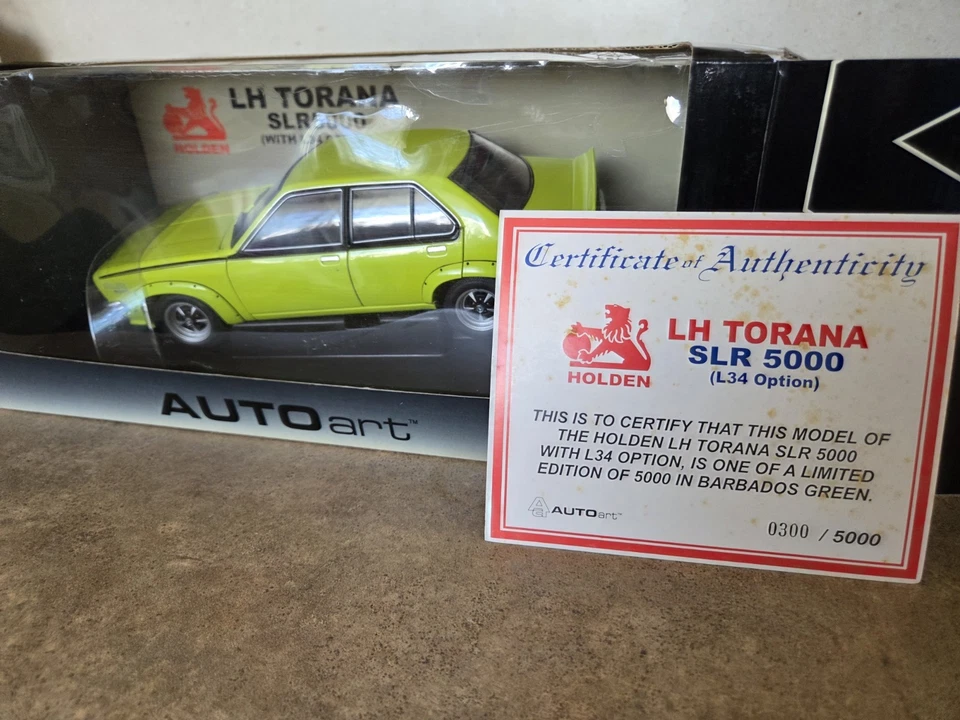 Holden Torana LH SLR5000 L34 OPTION BARBADOS GREEN 1:18 AUTOART RARE 300/ 5000 - image 2 of 4